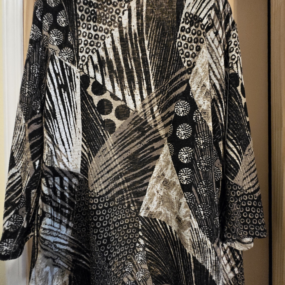 Chico's Black, Brown, Tan and White Patterned Blazer - Picture 5 of 5